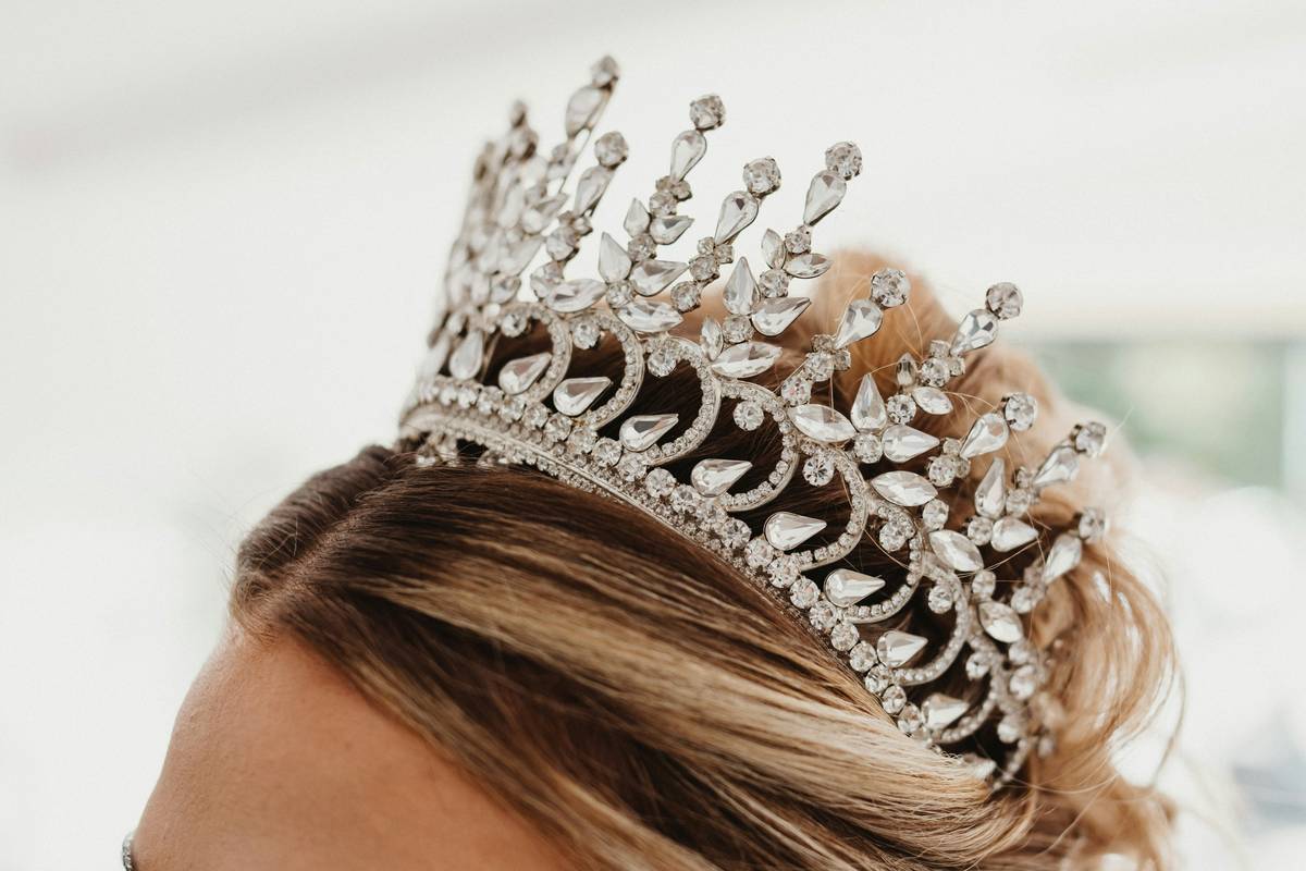 Why Silk Turbans Are the Secret Weapon for Healthier Hair (and How to Use Them Right)