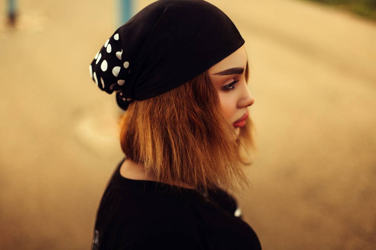 Why Your Designer Head Wrap Is the Secret Weapon You’re Sleeping On (And How to Wear It Like a Pro)